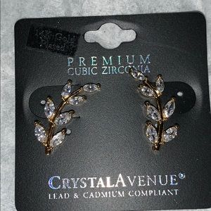 Gold leaf stud